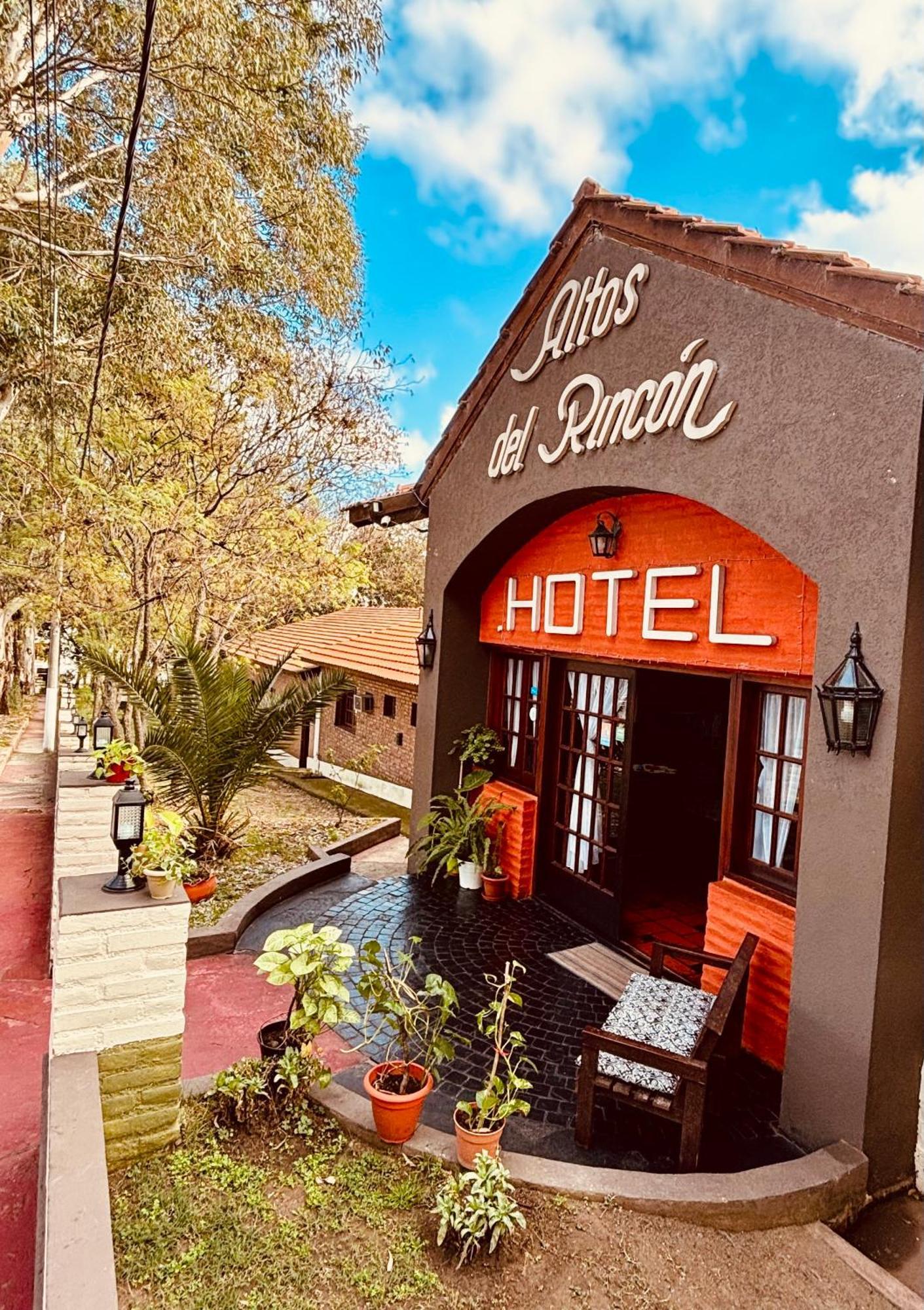 Hotel Altos Del Rincon Villa de Merlo Екстер'єр фото